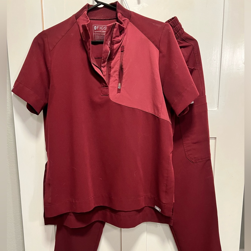 Figs Burgundy Jundah top and Mundri pants set